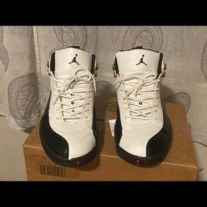 Jordan 12 Taxi size 10 Men